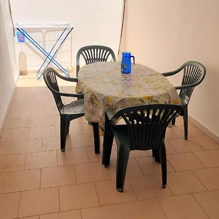 Apartment La Casa Al Mare Di Pippo *