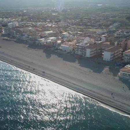 La Casa Al Mare Di Pippo - Relax&smart Working